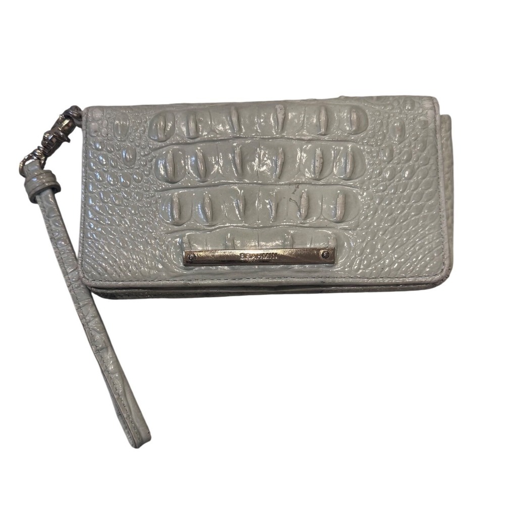 Brahmin Debi Light Pale GreenGrey Croc Embossed Leather Wristlet Wallet 6.5x4.5"